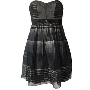 BCBG MAXAZRIA Sleeveless fit flair mini cocktail 0